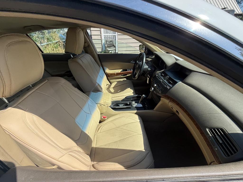 2009 Honda Accord EX-L - Photo 7