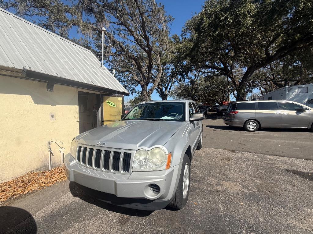 2005 Jeep Grand Cherokee Laredo's photo