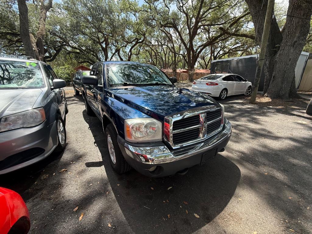 2005 Dodge Dakota SLT 4X4 Quad Cab's photo