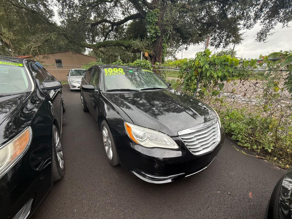2012 Chrysler 200 Touring