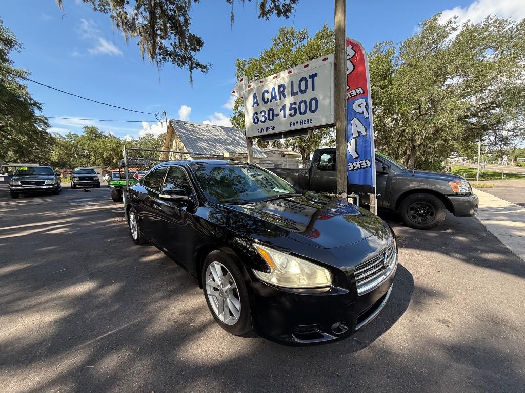 2010 Nissan Maxima 3.5 SV's photo